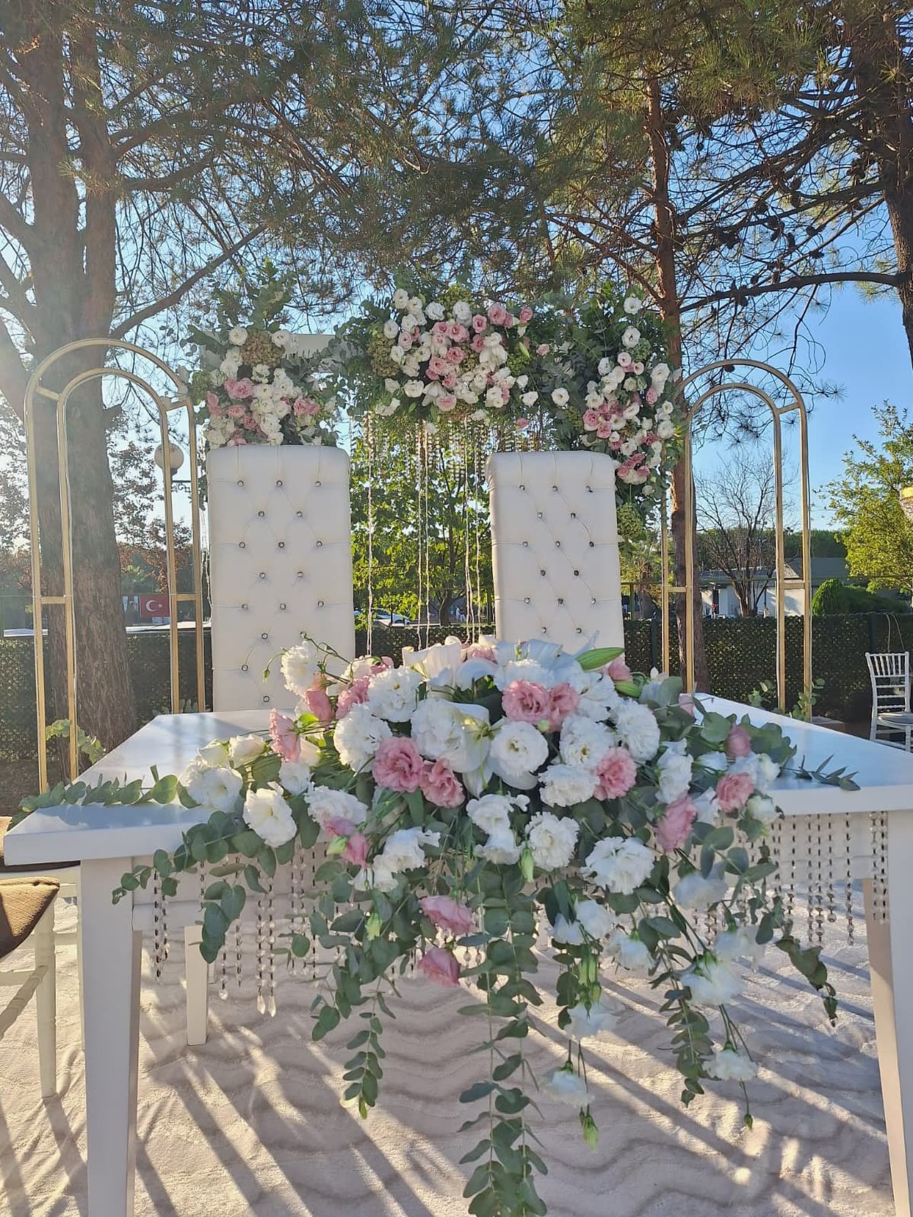 Davet süslemesi, Emexotel Havuzbaşı